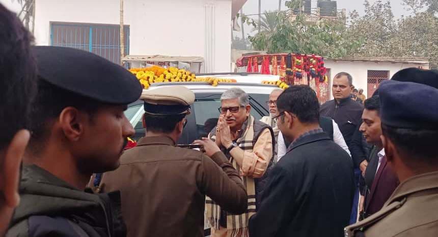 केंद्रीय मंत्री ललन सिंह ने तिलडिहा मंदिर में मत्था टेका