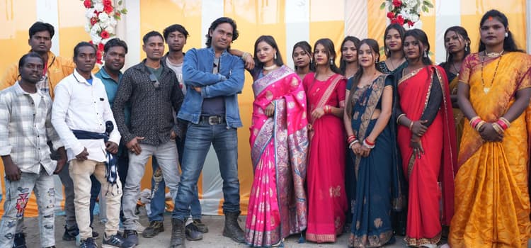 खलारी में शूट की गयी आधुनिक नागपुरी गीत गुइयां कर सादी