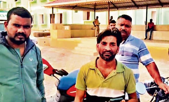 Sundergarh News : ढाई साल के मासूम की ट्रैक्टर के चपेट में आने से गयी जान