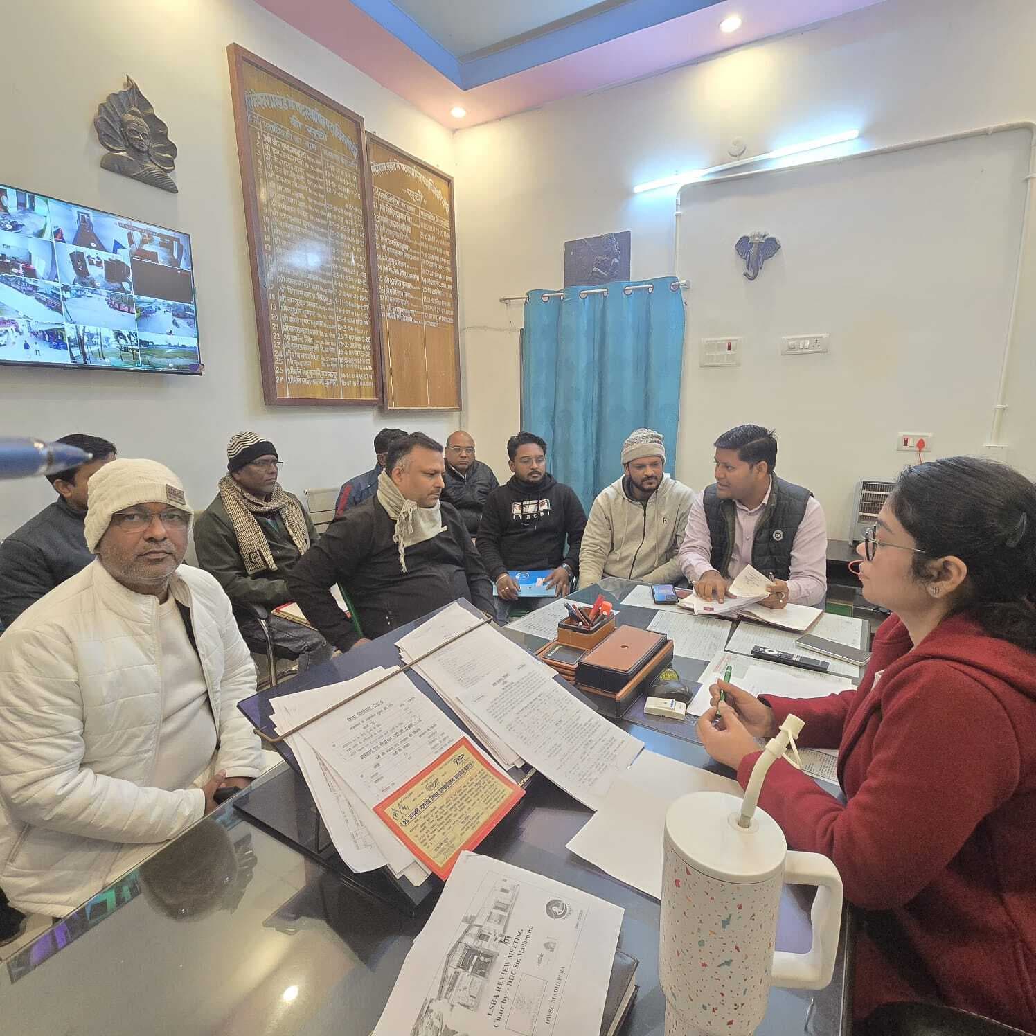 पैक्स चुनाव में अध्यक्ष के लिए चार व सदस्य पद के लिए दो ने किया नामांकन