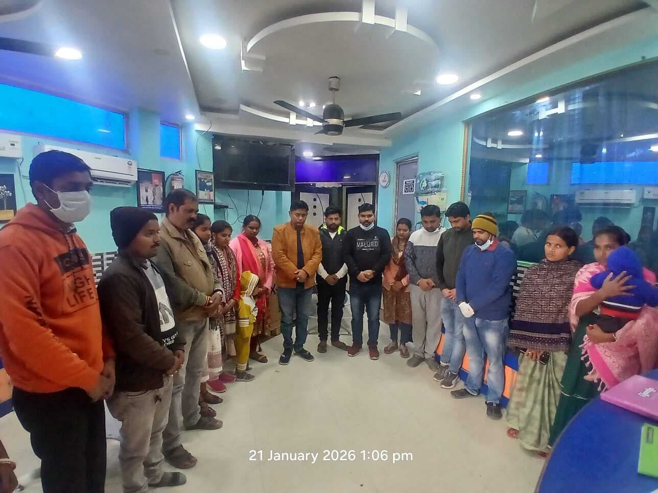 Samastipur News:सभा आयोजित कर अपोलो डेंटल में दी गयी श्रद्धांजलि