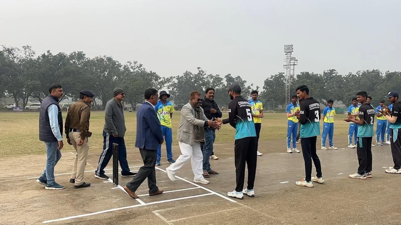 hajipur news. चैंपियन क्रिकेट अकादमी ने भास्कर फाउंडेशन को 44 रनों से हराया