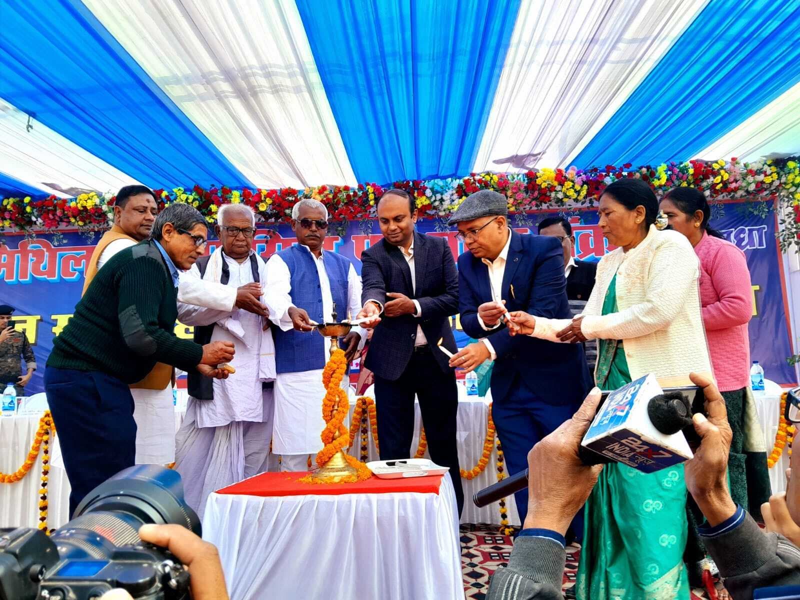 Samastipur News:2.48 किलो दही खाकर पहले स्थान पर नवल