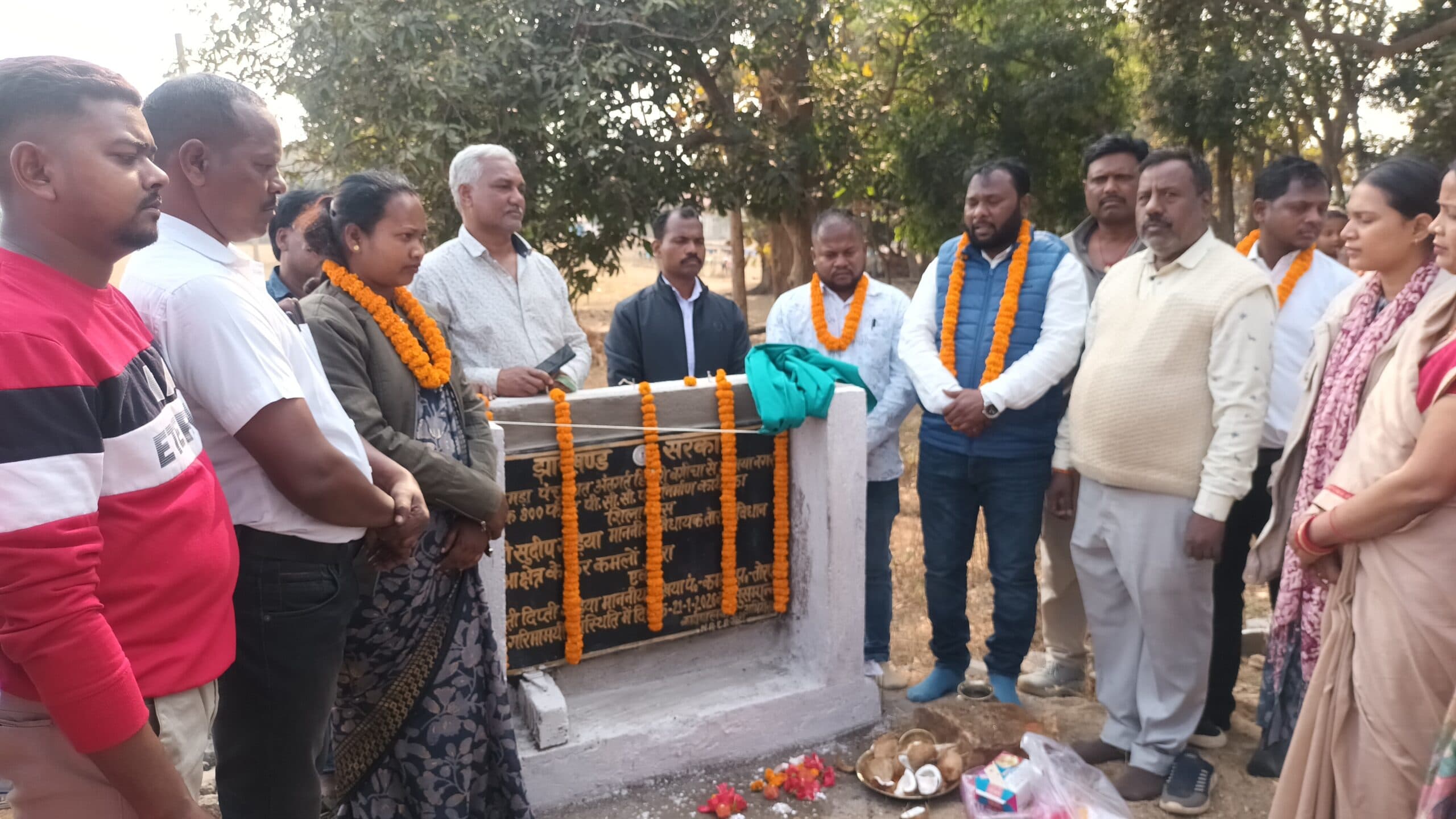 विधायक सुदीप गुड़िया ने किया पीसीसी पथ का शिलान्यास