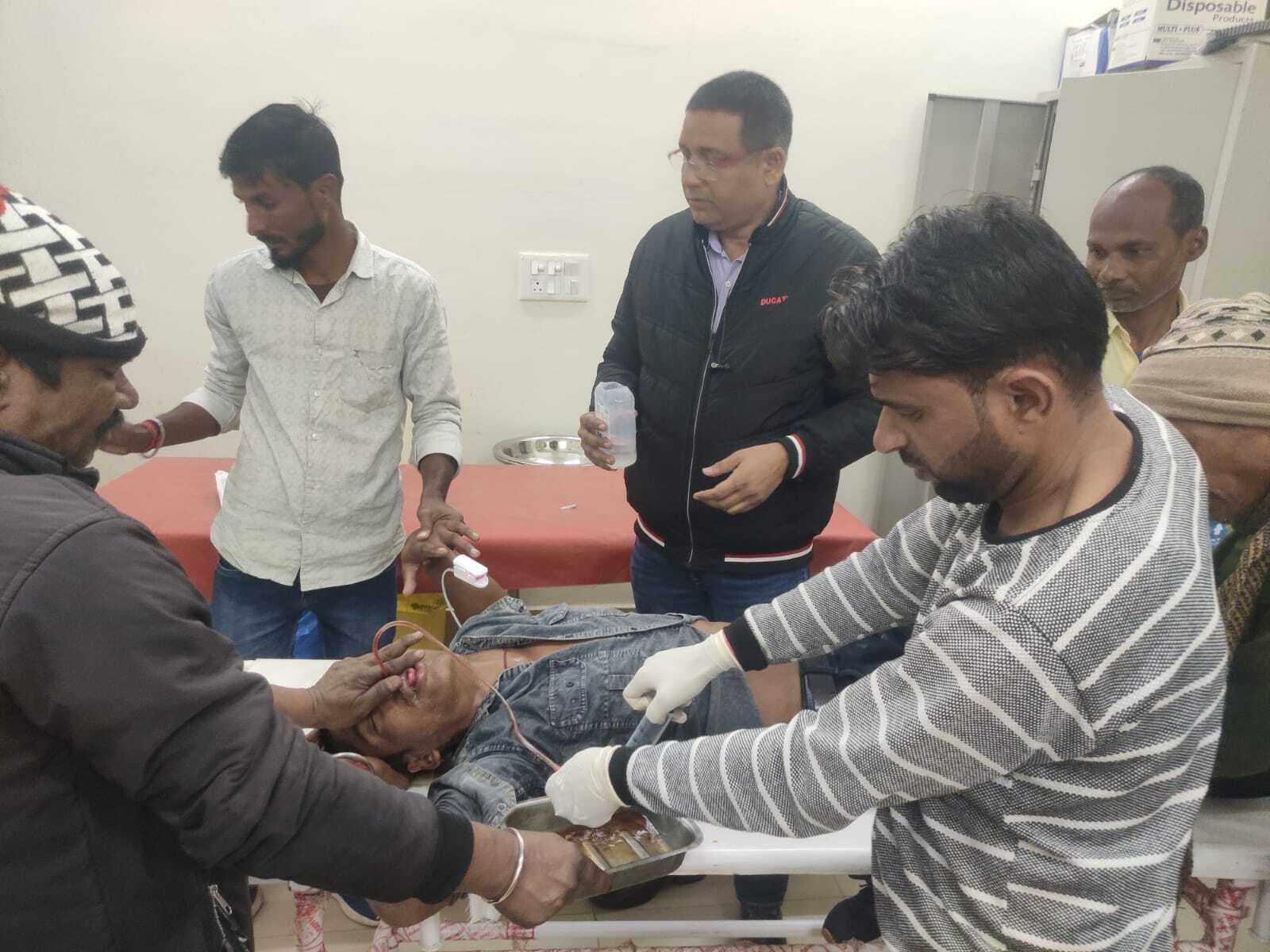 एसीड पीने से युवक की स्थिति गंभीर, भागलपुर रेफर