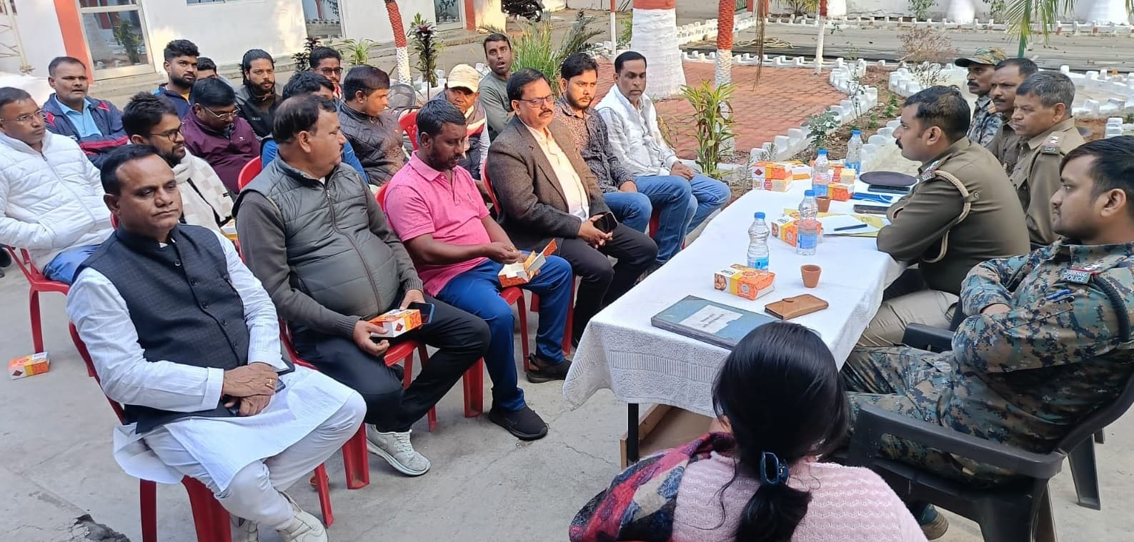 सरस्वती पूजा व गणतंत्र दिवस शांतिपूर्वक मनाने का निर्णय