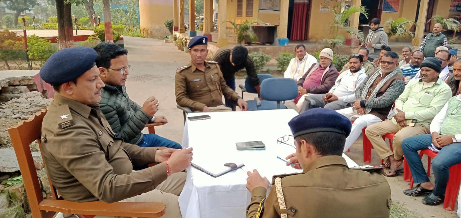 Madhubani News : पूजा कमिटियों को लाइसेंस लेना जरूरी, डीजे पर प्रतिबंध