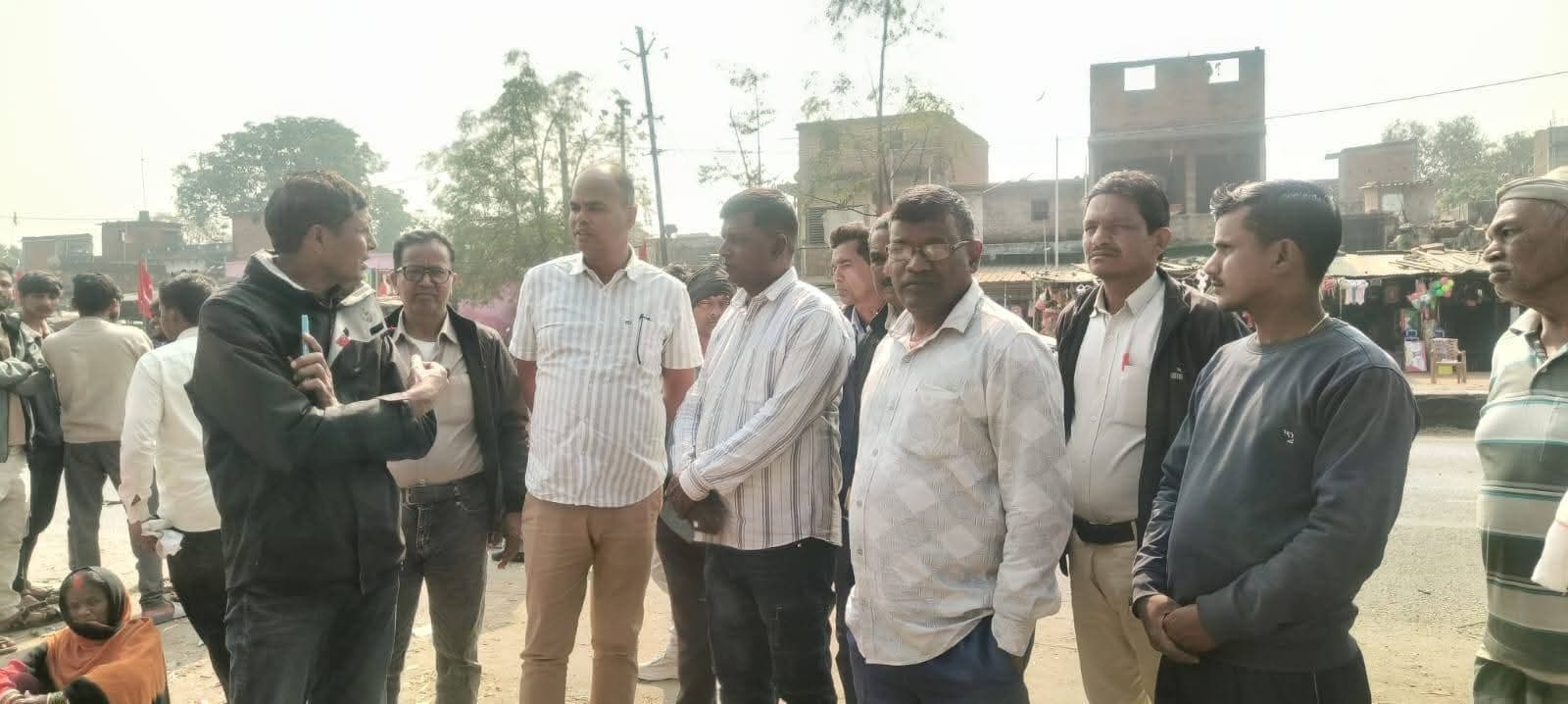 Giridih News :आग से झुलसी पूर्व पंचायत समिति सदस्य की मौत