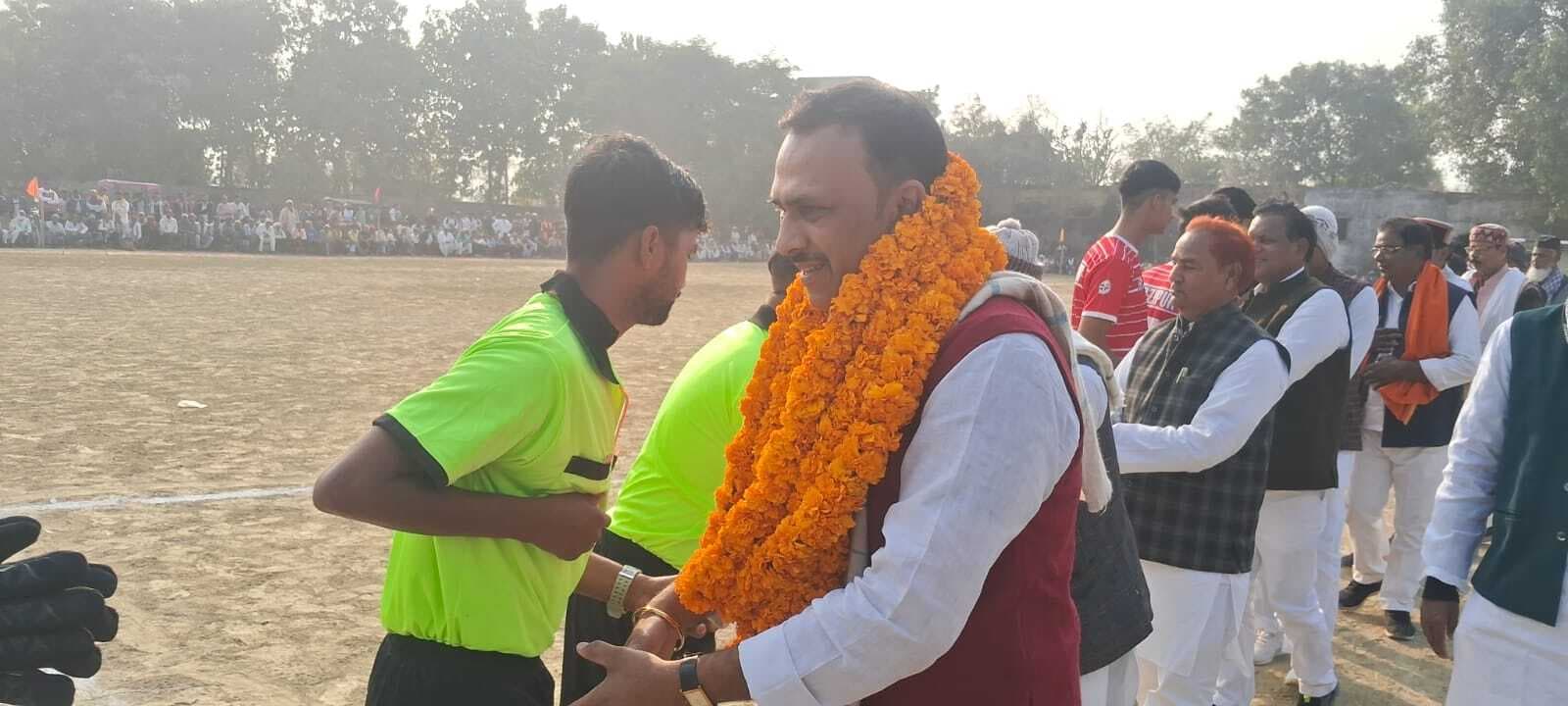 देवैथा ने कमसार इलेवन मनिया को हराकर फाइनल में किया प्रवेश