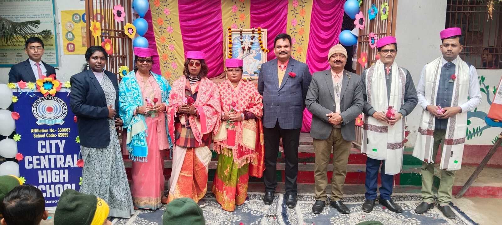 Samastipur : सिटी सेंट्रल स्कूल के स्थापना दिवस पर सम्मानित हुए छात्र व शिक्षक