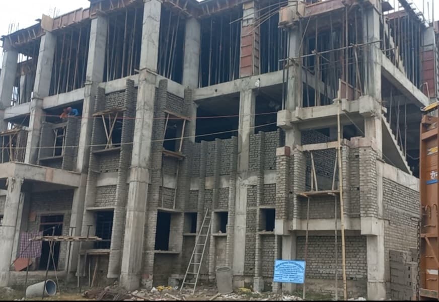 Samastipur : खेल भवन सह व्यायामशाला निर्माण से जुड़े कार्यों की हुई जांच