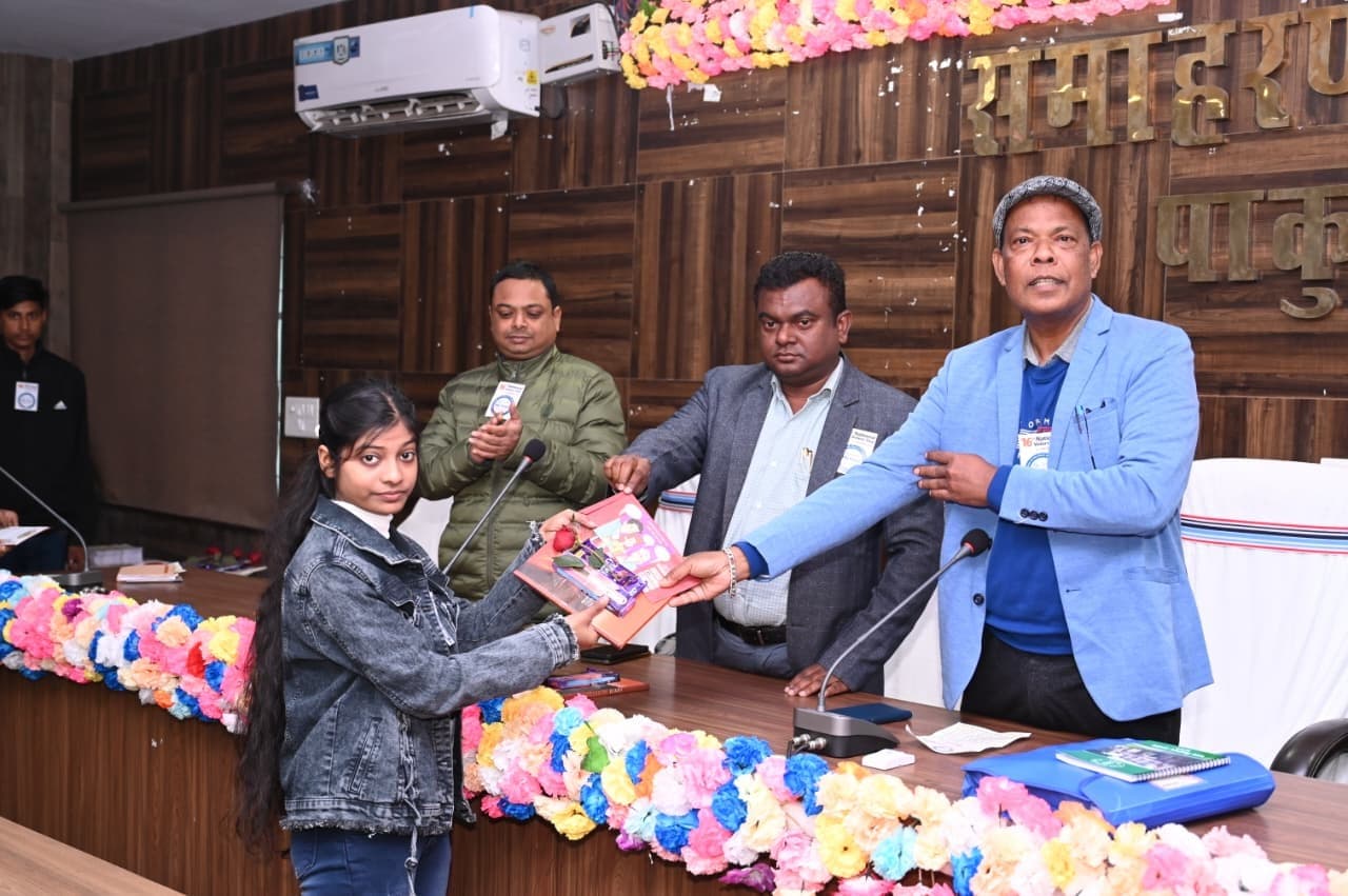 एसी ने निर्भीक होकर मतदान करने की शपथ दिलाई