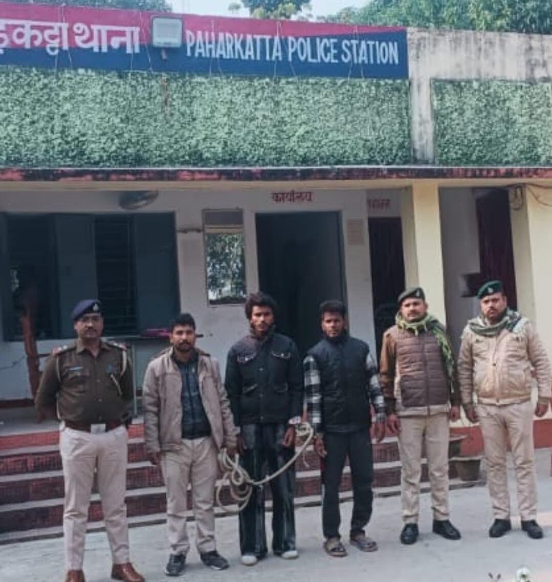 विभिन्न मामलों में फरार चार वारंटी गिरफ्तार