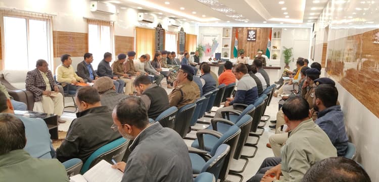 गणतंत्र दिवस-2026 की सफलता को लेकर प्रशासन ने की चर्चा