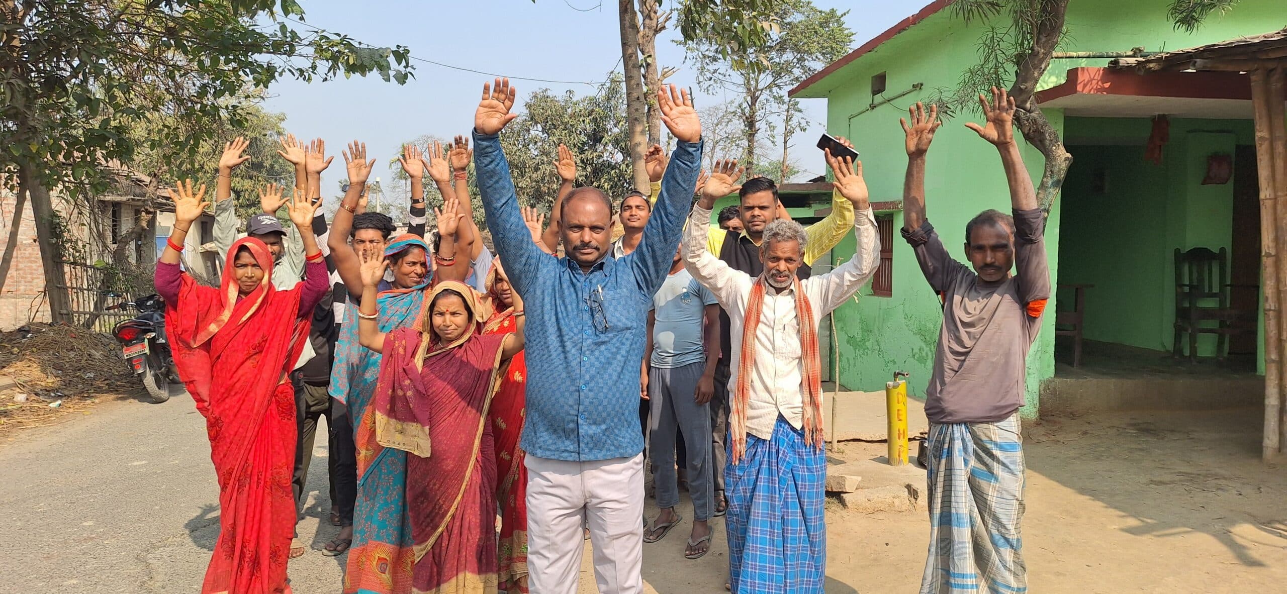 आयरनयुक्त पानी पीकर बीमार हो रहे लोग