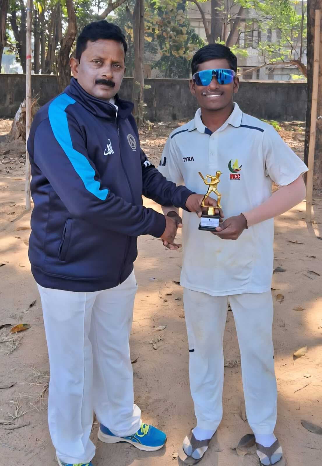 Jsca a division cricket league : मॉर्डन क्रिकेट क्लब की टीम नौ विकेट से जीती