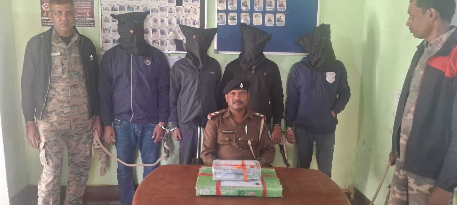 Deoghar News : ऑनलाइन गेमिंग की आड़ में सट्टेबाजी, देवघर में चार अंतरराज्यीय साइबर अपराधी गिरफ्तार