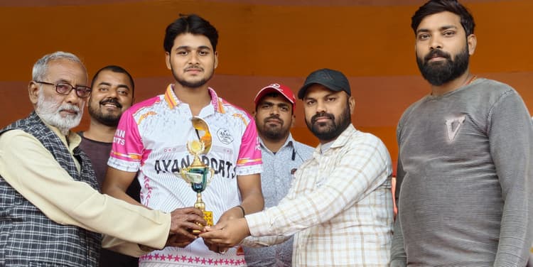 अयान स्पोर्ट्स परिहार ने आमिल इलेवन बिस्फी की टीम को हराया