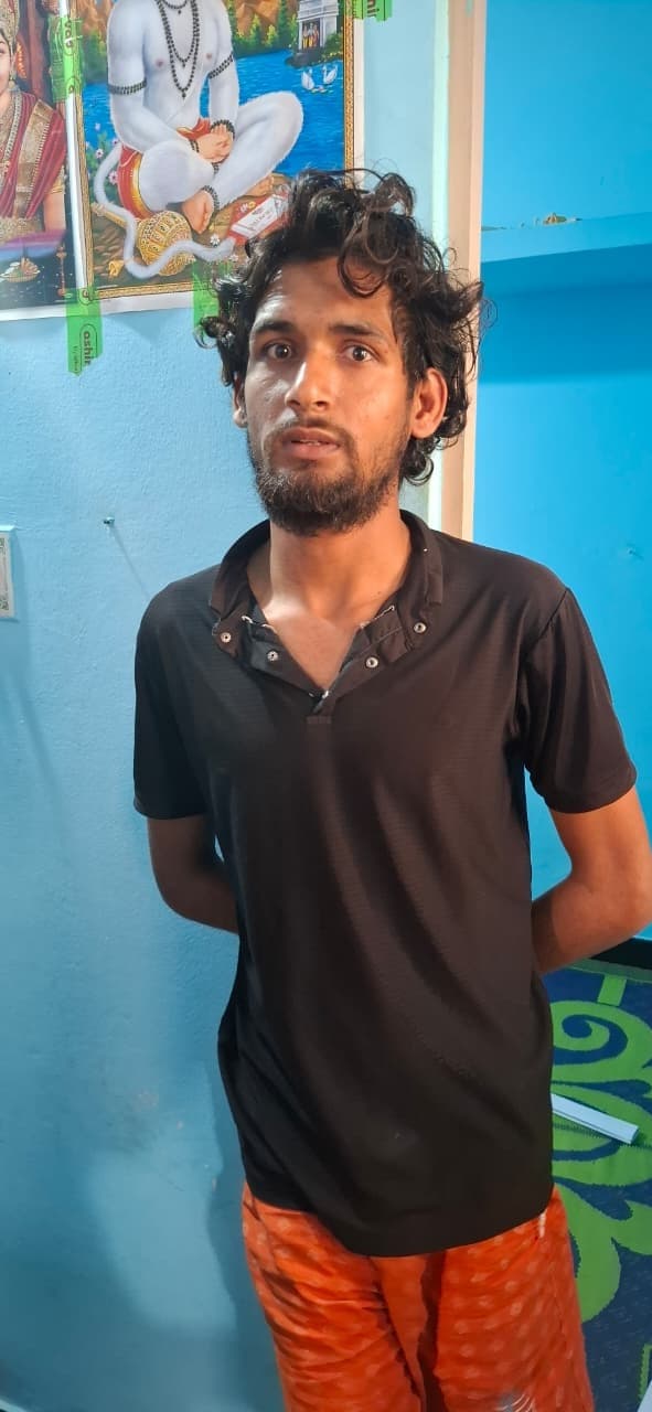 पुलिस ने 50 हजार के इनामी अपराधी को बेंगलुरु से किया गिरफ्तार