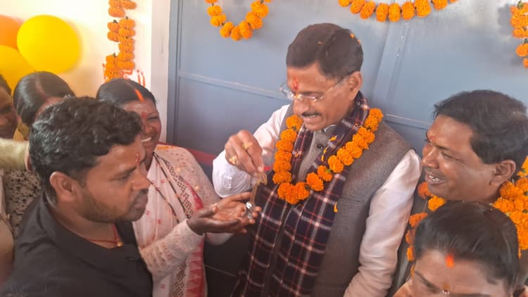 महिला सशक्त होगी तो देश सशक्त होगा : संजय सेठ