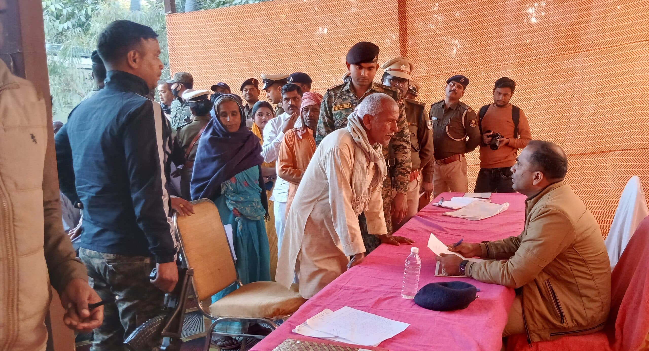 जमीन विवाद, सड़क दुर्घटना व आपसी झगड़ों समेत सौ से अधिक मामलों की हुई सुनवाई