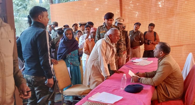 जमीन विवाद, सड़क दुर्घटना व आपसी झगड़ों समेत सौ से अधिक मामलों की हुई सुनवाई