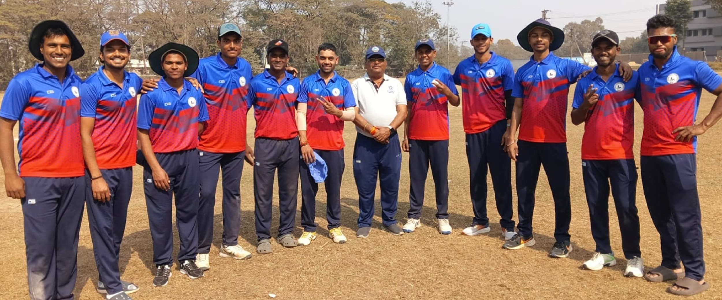 Bokaro News : बीसीसीए जूनियर व दुर्गा इलेवन सेमीफाइनल में