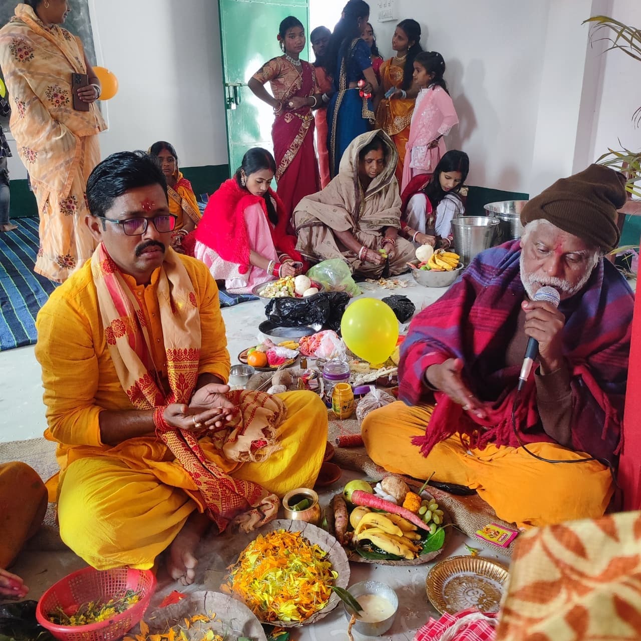 हिरणपुर में विद्या की देवी मां सरस्वती की हुई आराधना