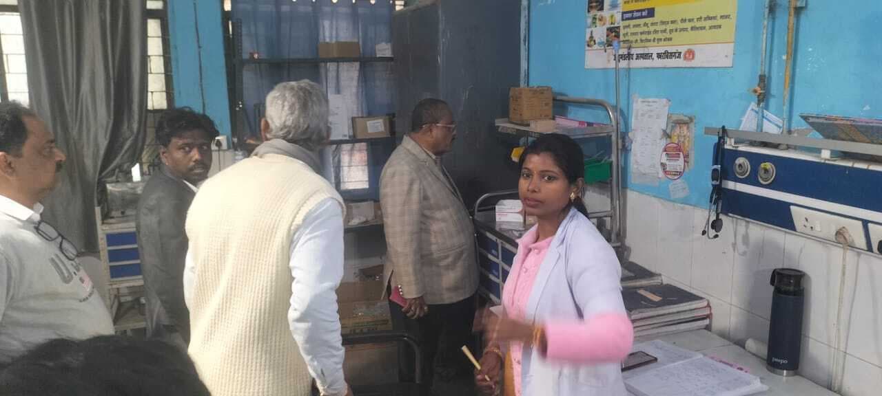 नियमित रूप से अस्पताल में करें ड्यूटी : सीएस