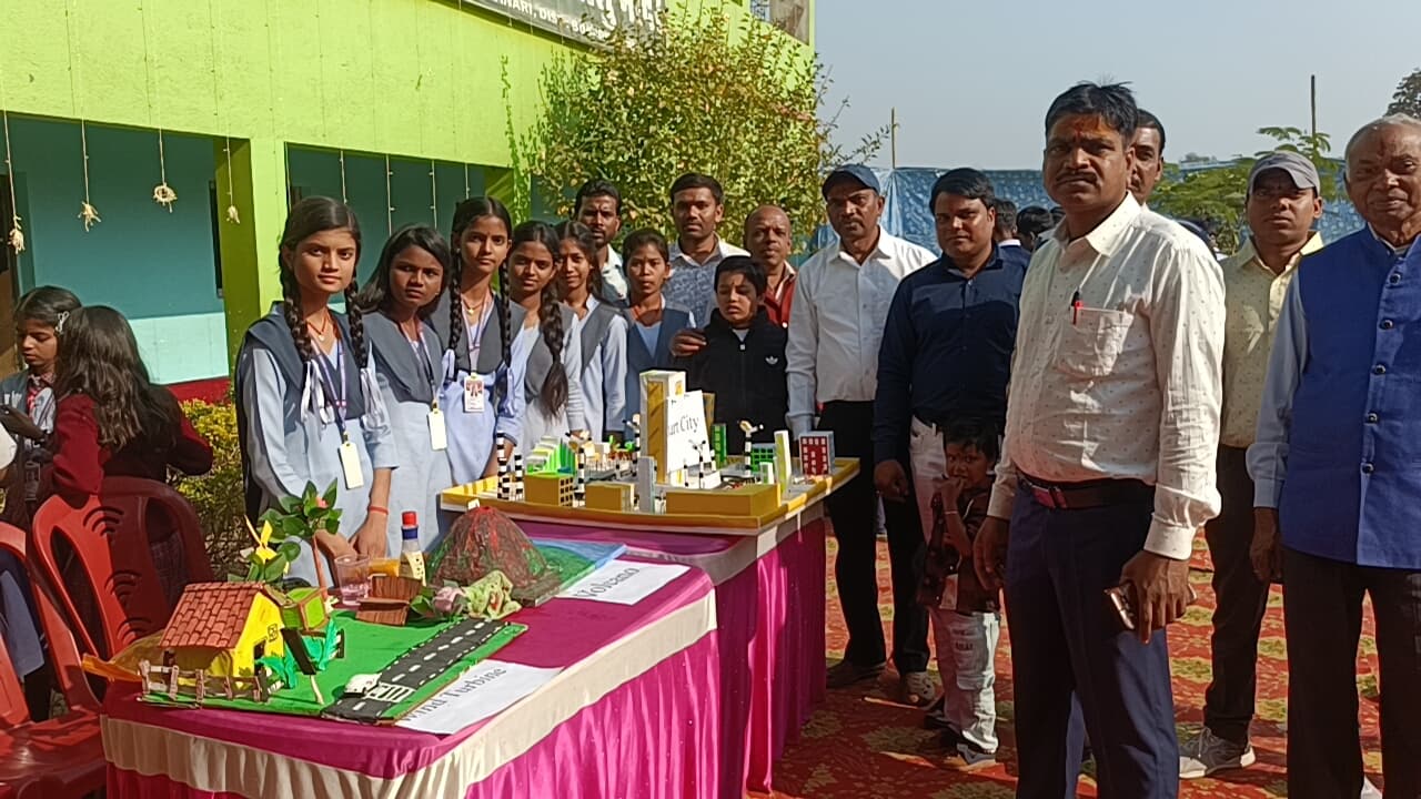 Bokaro News : विज्ञान प्रदर्शनी में विद्यार्थियों ने दिखायी प्रतिभा