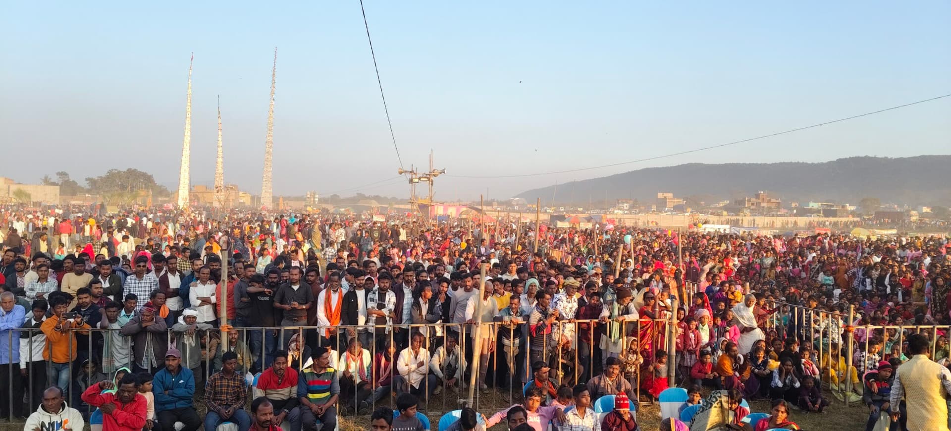 Seraikela Kharsawan News : टुसू मेले में दिखा लोकसंस्कृति का रंग