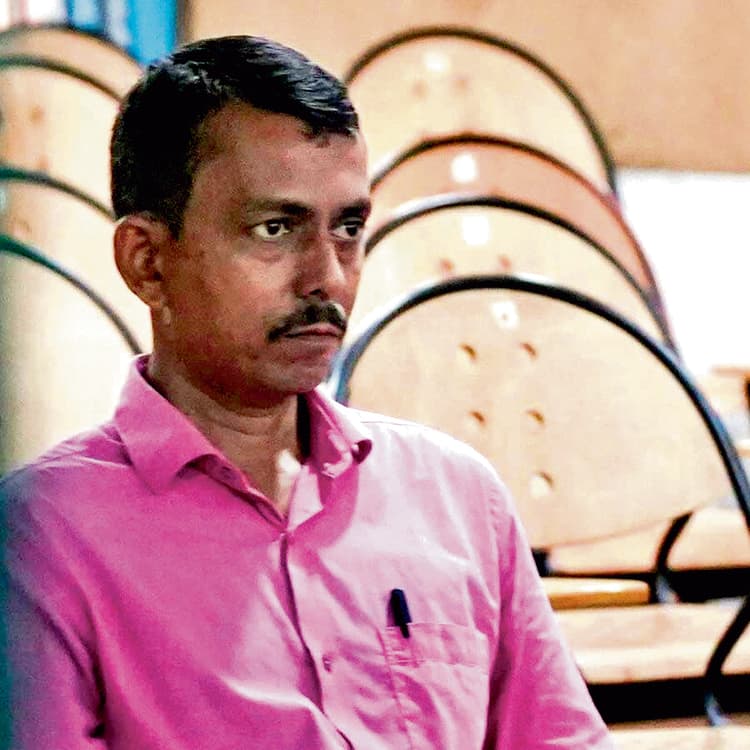 जेल से पीएचडी कर रहा माओवादी, जमानत के लिए अब खुद करेगा अपने मामले की पैरवी