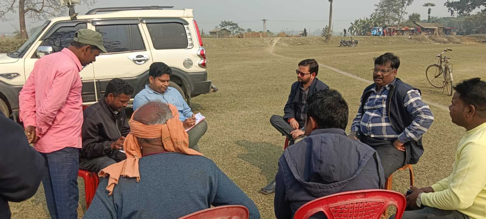 28 से 30 जनवरी तक शीशाबाड़ी मैदान  में होगा सोहराय महोत्सव, एसडीओ ने की समीक्षा बैठक