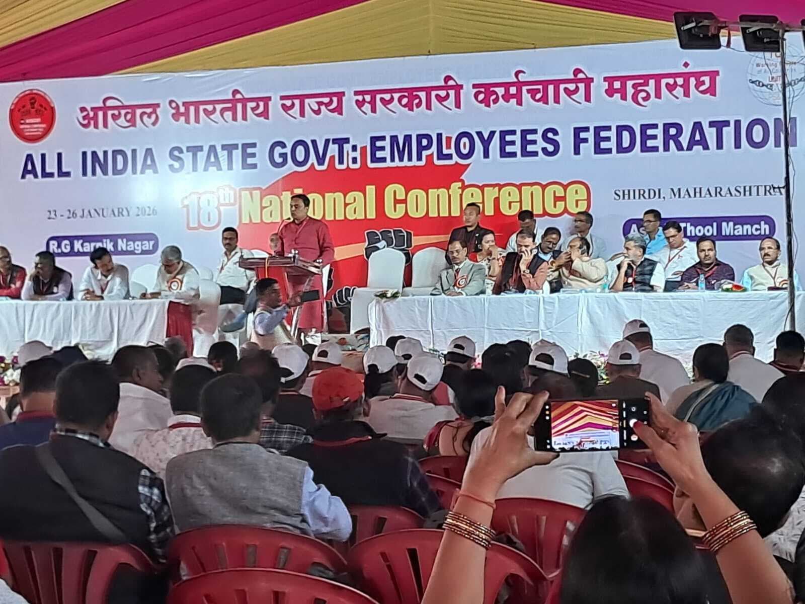 सभी के लिए लागू करें पुरानी पेंशन योजना : शरद