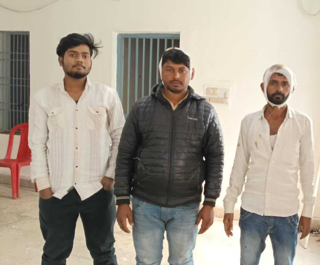जलभरी यात्रा के दौरान मारपीट, तीन युवक गिरफ्तार