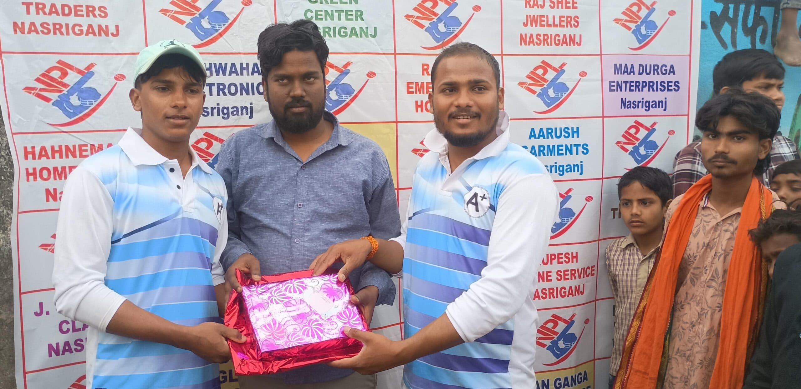 वार्ड पांच ने मंगितपुर को हराकर सेमीफाइनल में बनायी जगह