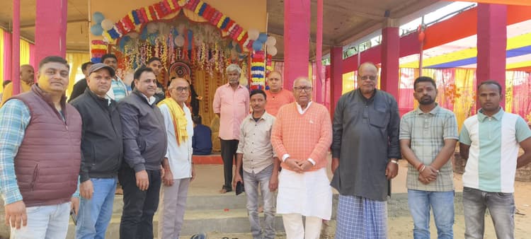 विनोदपुर में 48 घंटे का हरिनाम संकीर्तन शुरू, भक्ति में डूबा पूरा क्षेत्र