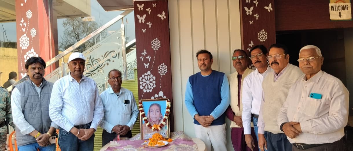 सिल्ली कॉलेज में शहीद जवान को दी गयी श्रद्धांजलि