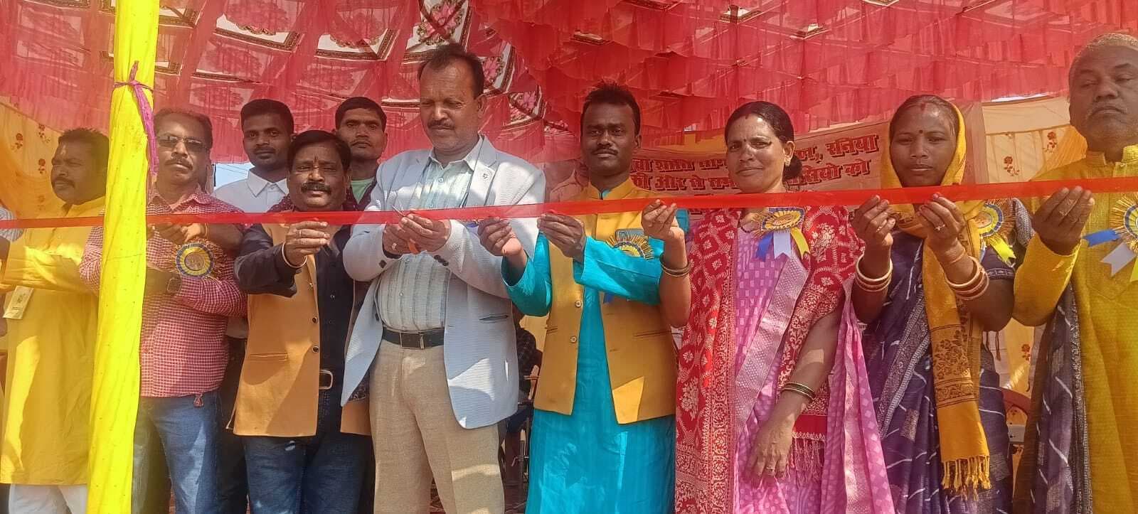 मंदिर के वर्षगांठ पर सांस्कृतिक कार्यक्रम का आयोजन