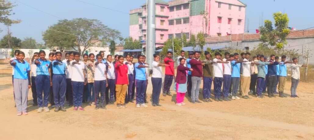 एनसीसी कैडेट्स ने रैली निकाल लोगों को मतदान के प्रति किया जागरूक