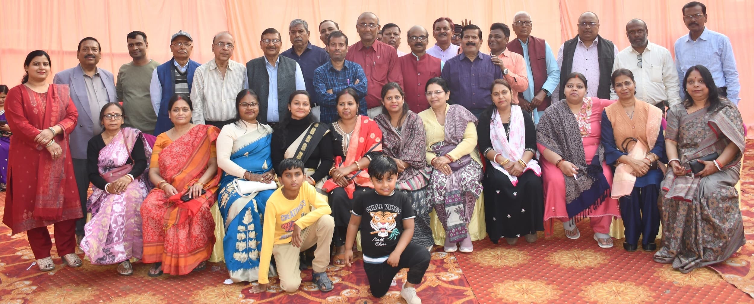 Bokaro News: सिटी पार्क वनभोज स्थल में उमड़ी भीड़