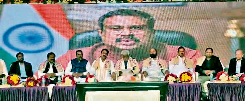 Anugule News : 40 हजार से अधिक लोगों को जोड़ेगा घंटपाड़ा रेलवे ओवरब्रिज