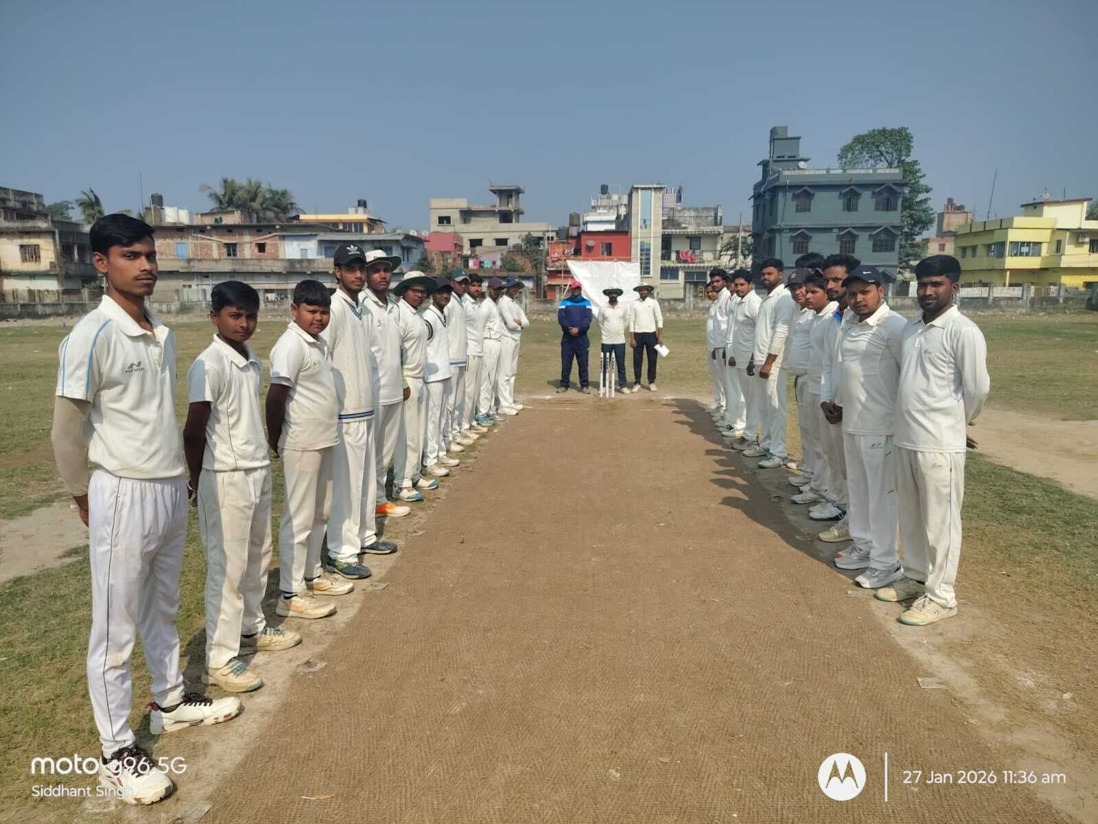 यूनाइटेड क्रिकेट क्लब की टीम ने  व्हाइट एलेवेन को पांच विकेट से हराया