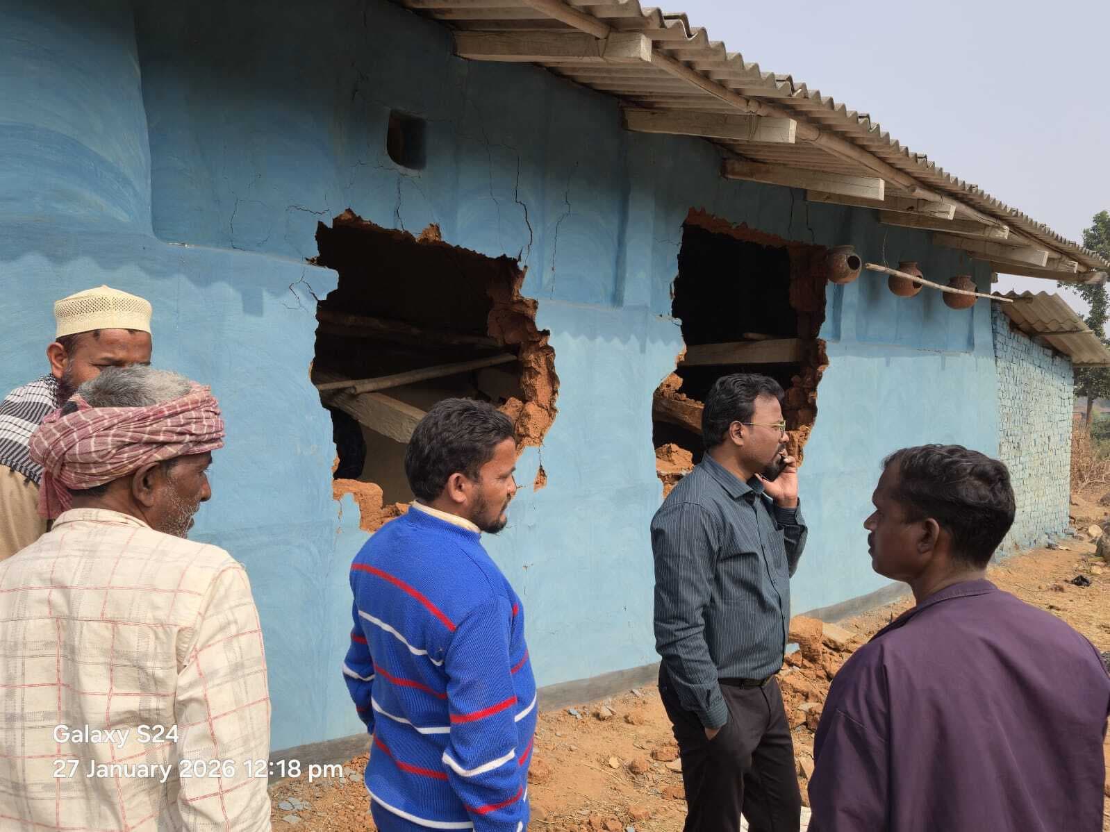 Giridih News: पीरटांड़ में हाथियों ने जीतपुर गांव में मचाया उत्पात