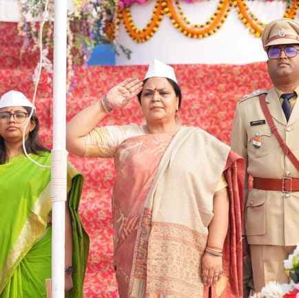 जन, जल, जंगल और जमीन से जुड़कर जिले का किया जा रहा विकास: मंत्री