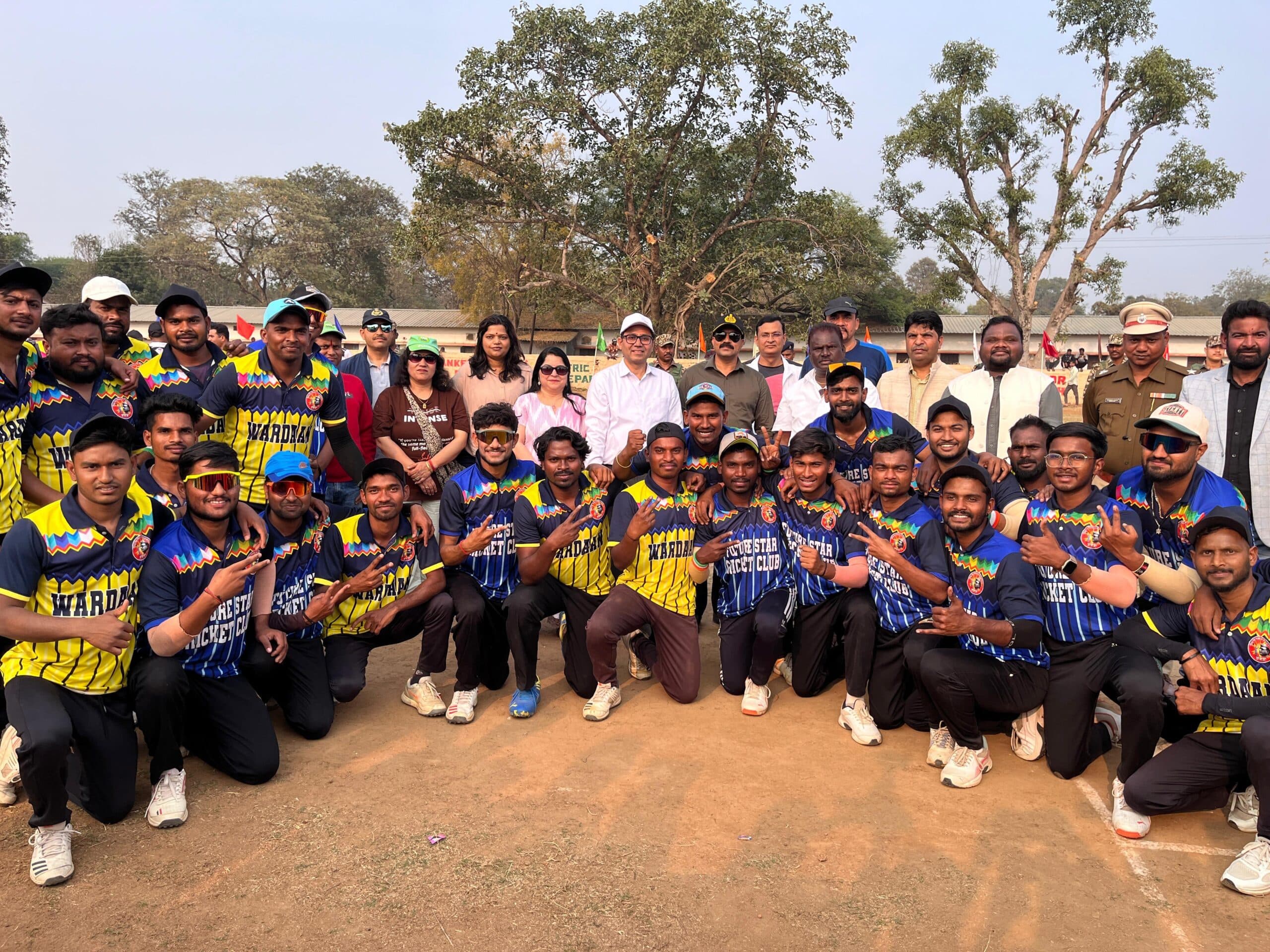 Chaibasa News : एफएससीए हिंदू वारियर और मॉर्निंग वॉकर्स बने विजेता