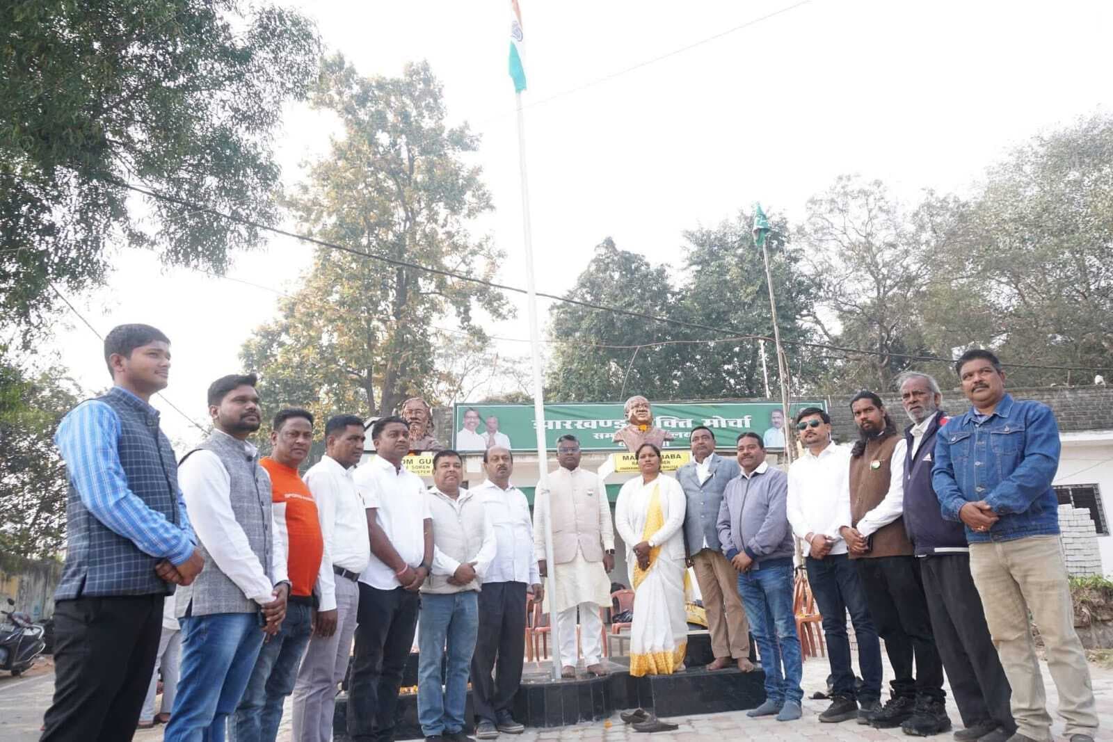 East Singhbhum News : आजादी के लिए बलिदान देने वालों को भुलाया नहीं जा सकता : सोमेश