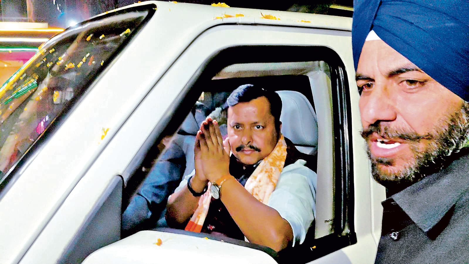 दुर्गापुर पहुंचे नितिन नवीन, बोले- विकसित भारत बनाने को आगे आयें बंगाल के युवा