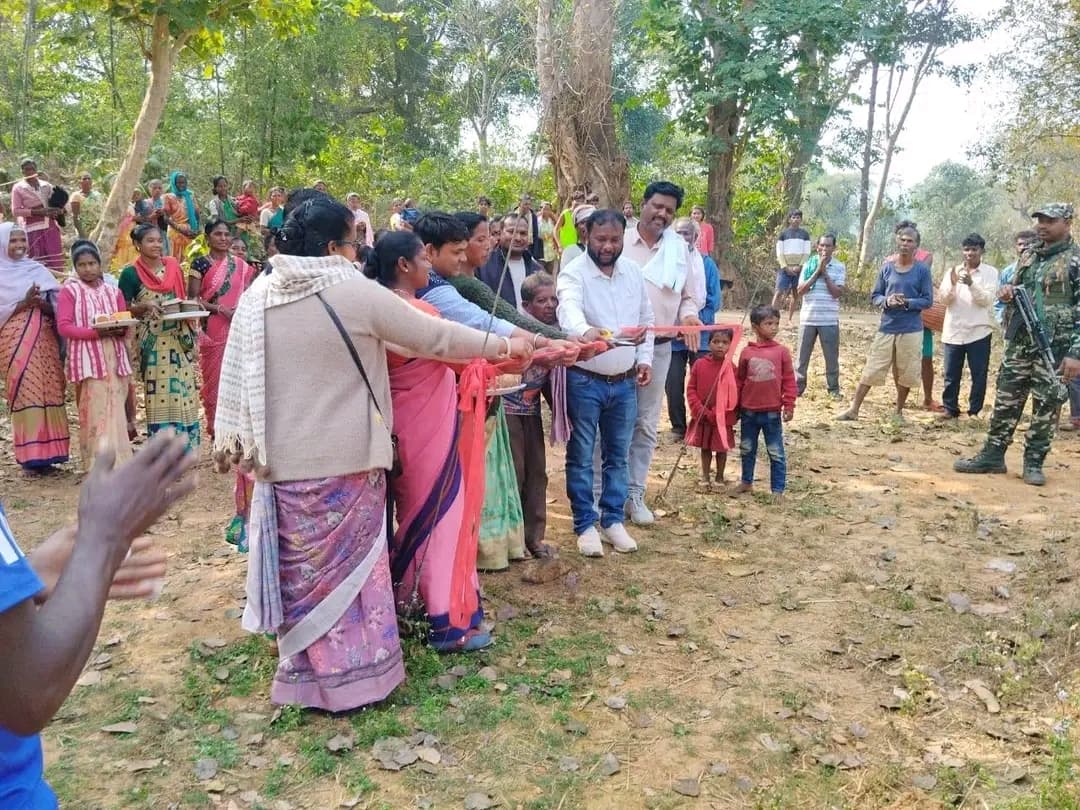 विधायक सुदीप गुड़िया के प्रयास से उनुकदा गांव में पहुंची बिजली