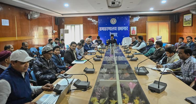 Deoghar news : 10 फरवरी से चलेगा फाइलेरिया उन्मूलन महाअभियान, 17.24 लाख लोगों को खिलायी जायेगी दवा